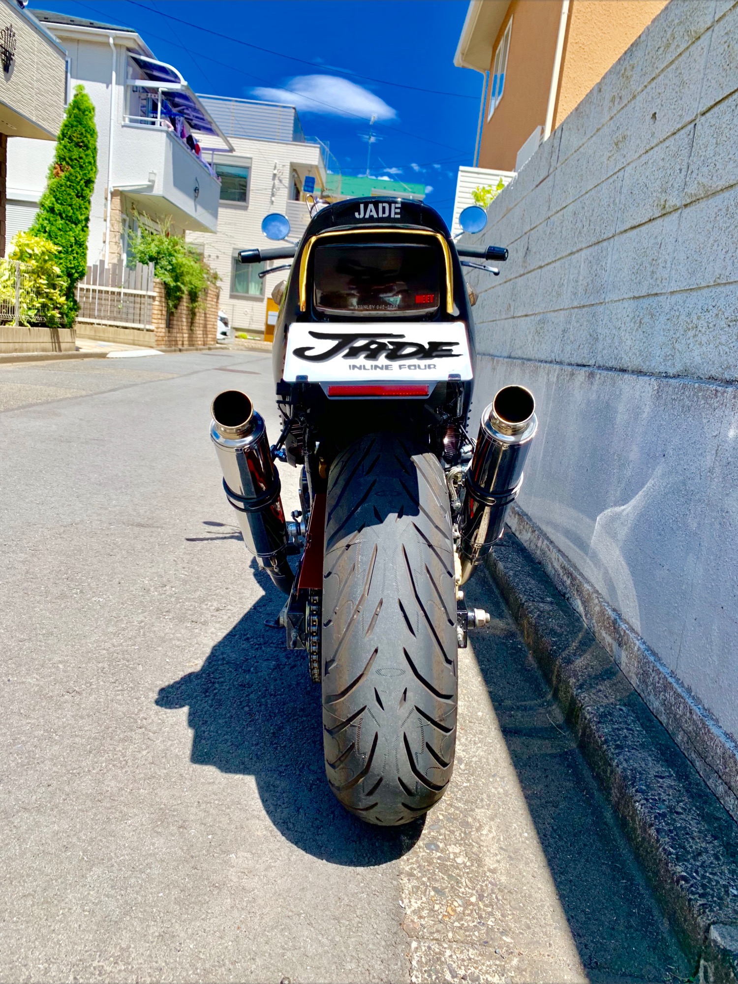 ジェイドリアンのカスタムブログ